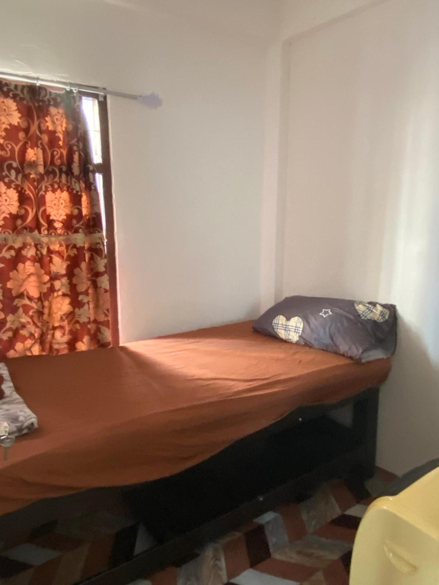 Sleep Break Hostel Sathon Бангкок Екстер'єр фото