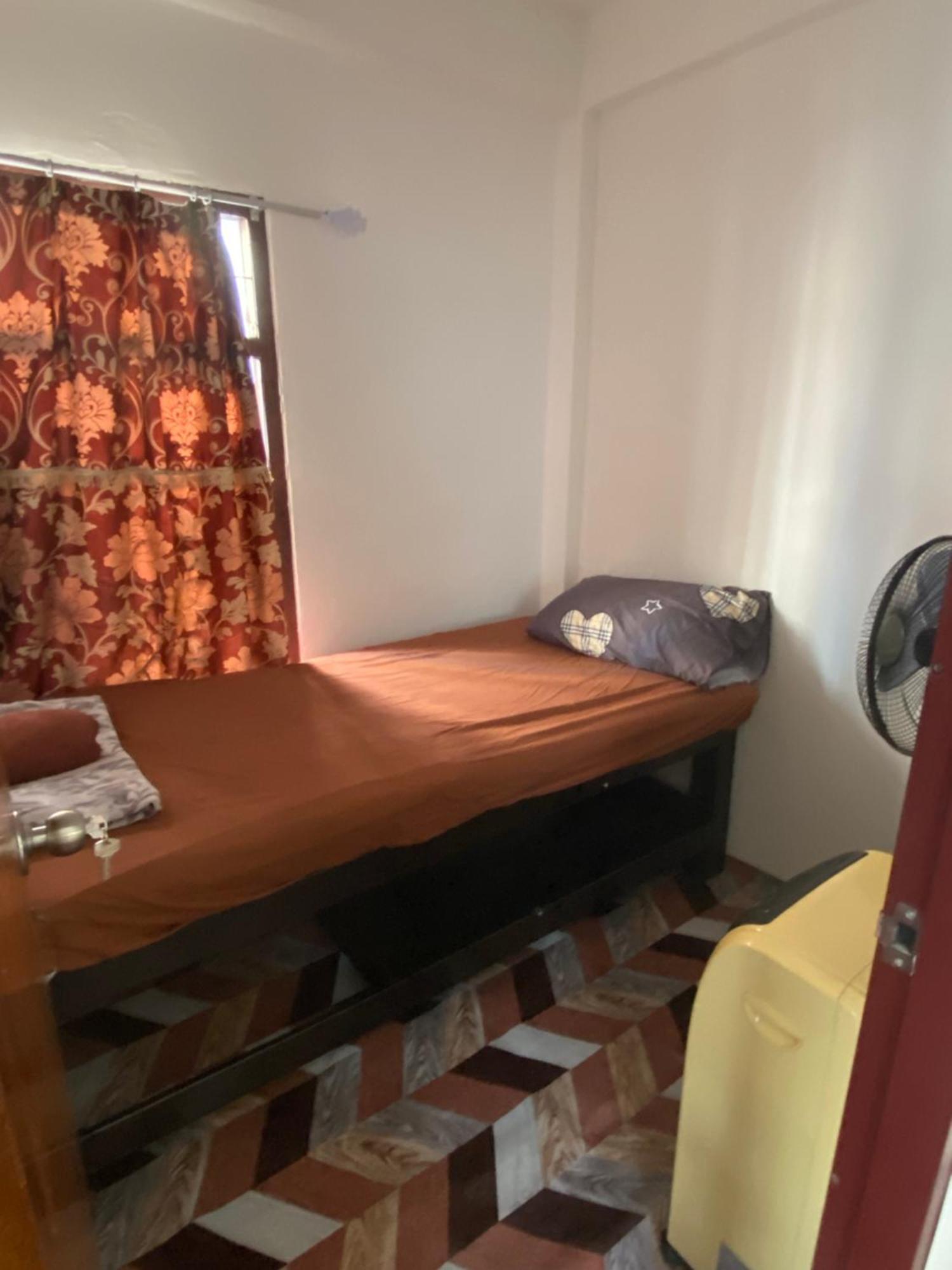 Sleep Break Hostel Sathon Бангкок Екстер'єр фото