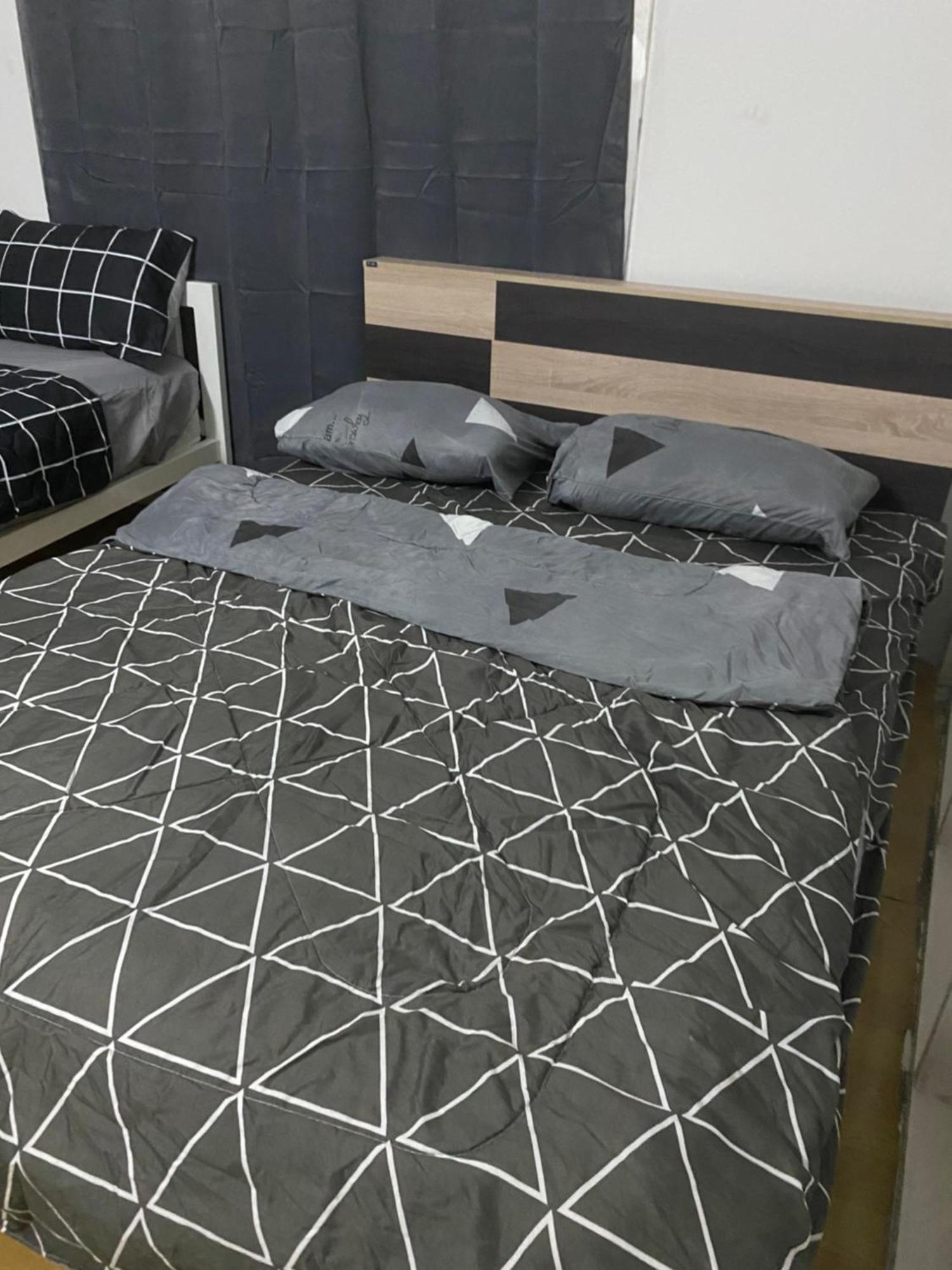 Sleep Break Hostel Sathon Бангкок Екстер'єр фото