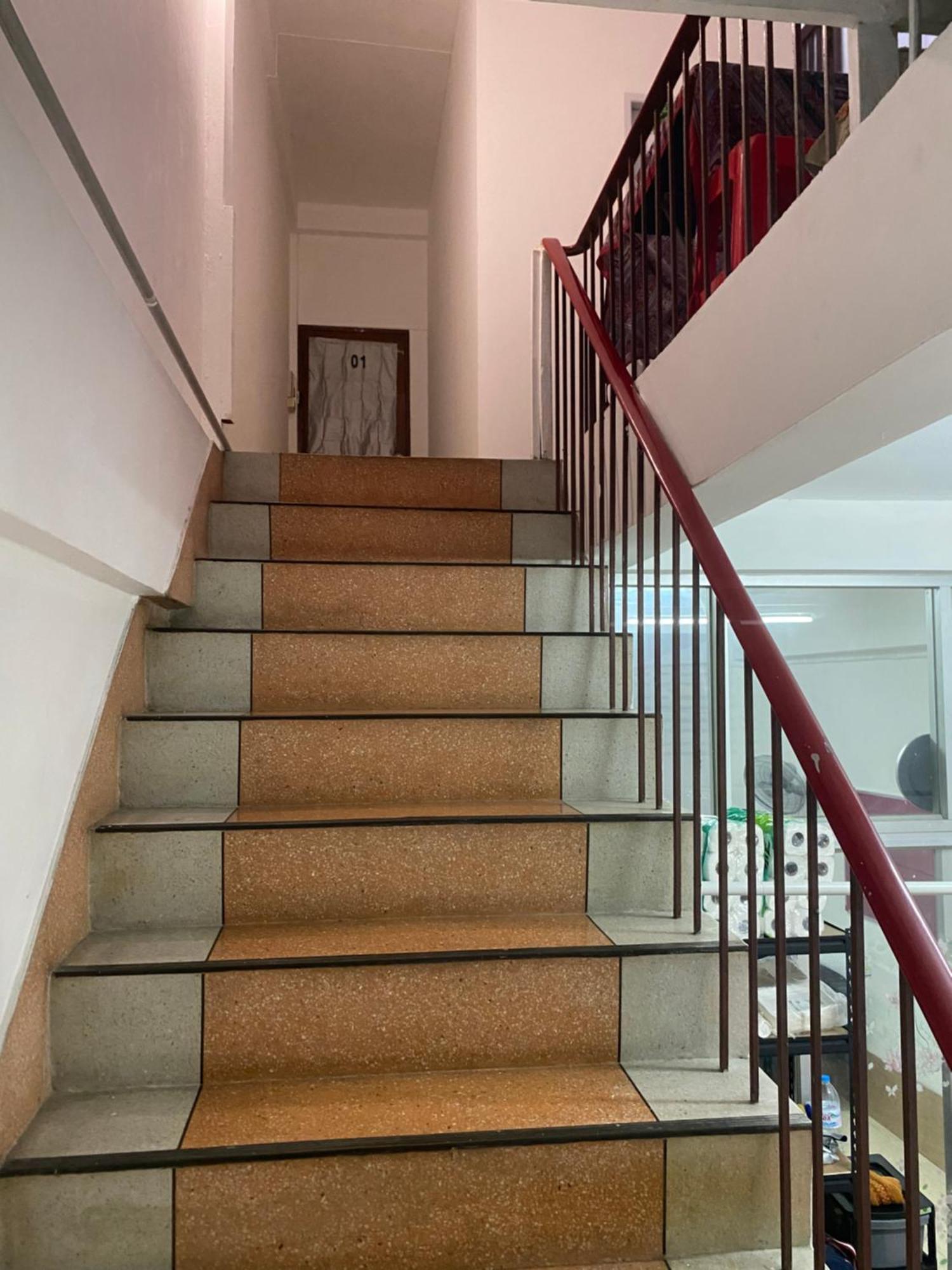 Sleep Break Hostel Sathon Бангкок Екстер'єр фото